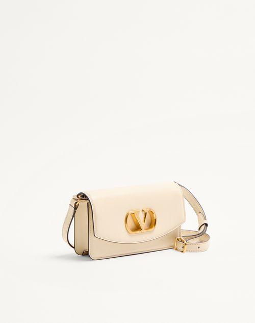 Valentino Garavani - Valentino Garavani Vain Clutch Bag In Shiny Calfskin - Butter - Woman - Shoulder Bags
